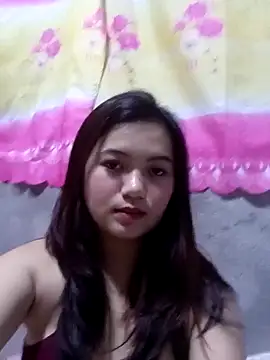 XxxHotCouples4u online show from March 28, 4:39 pm