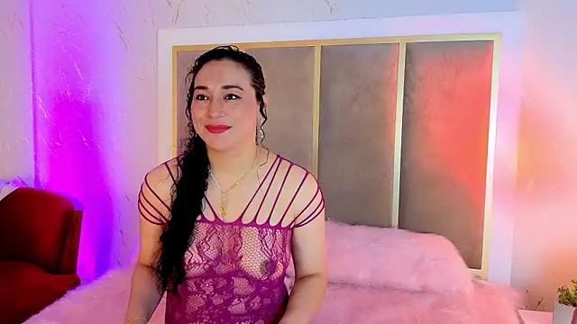 Elizabeth bennett 6 online show from November 9, 12:12 pm