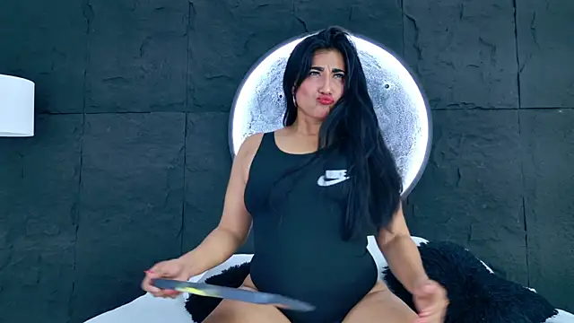 Antonella Russo1 online show from April 28, 1:25 am