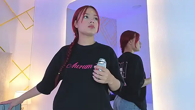 Martinaa Garcia online show from April 20, 7:39 pm