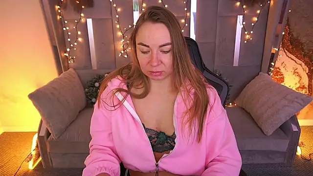 VixenMuse online show from February 3, 2:53 am