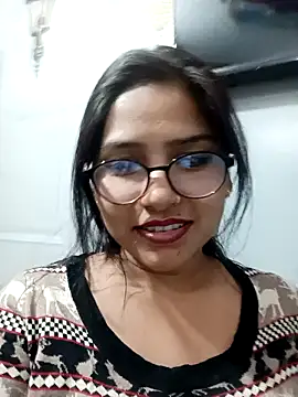 Vanshika1432 online show from November 12, 3:10 pm