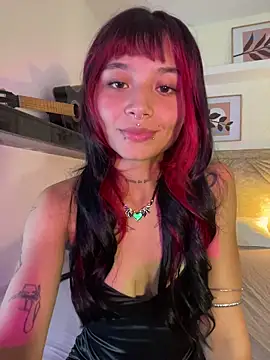 Emma duff online show from April 19, 7:49 pm