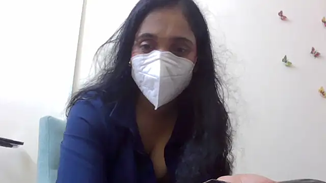 shainiasha1 online show from July 14, 5:50 pm
