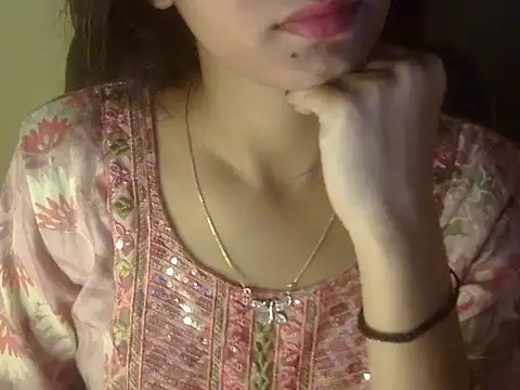 Shezi N online show from April 24, 2:20 pm