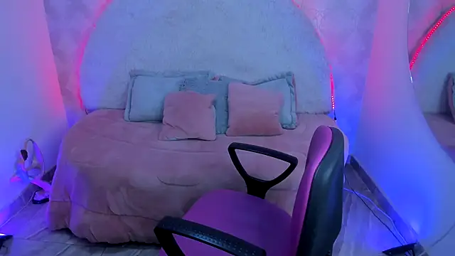 valentina clk online show from November 28, 2:09 pm