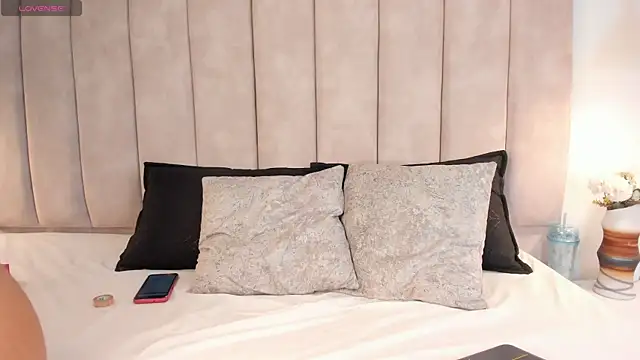 Marie Rosee  online show from January 10, 12:43 pm