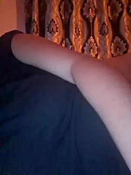 Ariana381 online show from November 18, 9:38 pm