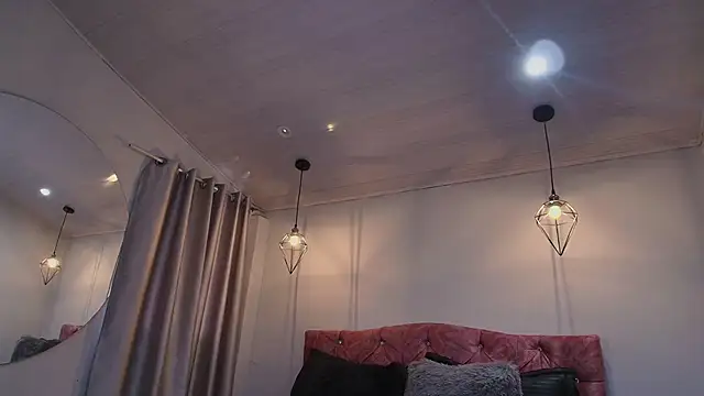 ivy bonnie online show from November 21, 12:18 pm