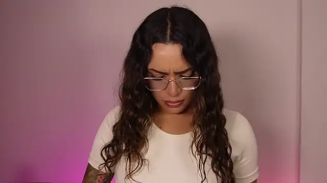 lara bombshelll online show from January 15, 10:38 pm