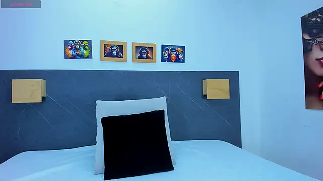 iamdoll online show from April 21, 7:54 pm