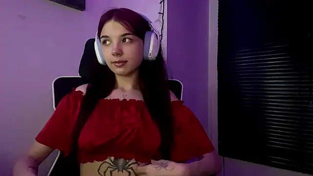 HanaMantanaDell online show from April 16, 8:19 pm