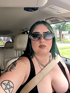 ImKatMeow online show from April 24, 6:22 pm