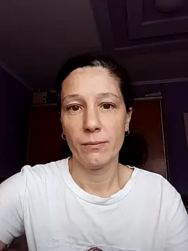 Emeli32-22 online show from November 3, 8:07 am