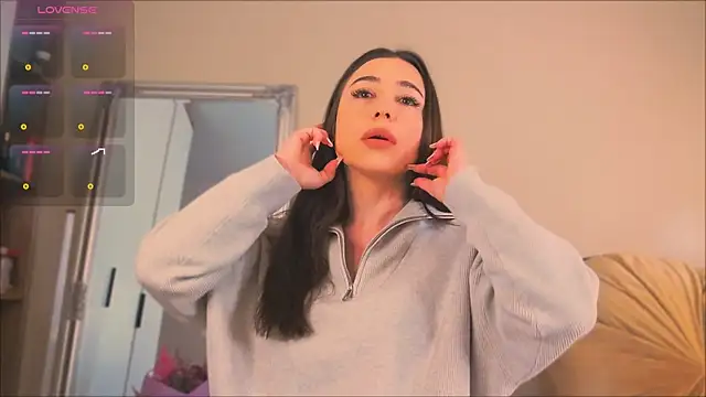 InsideMia online show from April 27, 7:27 am