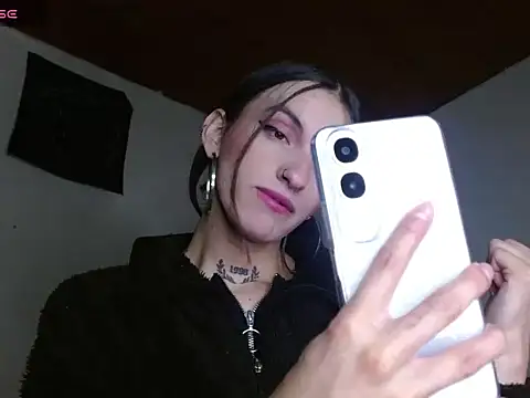 Scarlett crastrawberry online show from April 24, 1:08 am