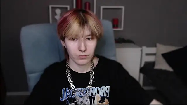 guitarandangell online show from April 26, 11:19 am