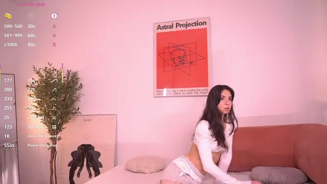 Pheromoon online show from July 20, 10:39 am