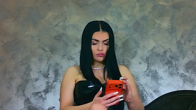 KimWilmes online show from April 22, 11:51 am