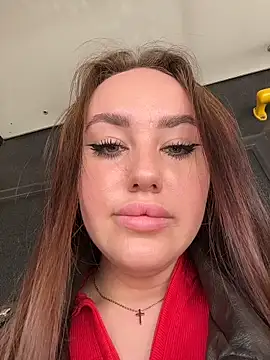 KiraSunshine online show from April 26, 2:42 am