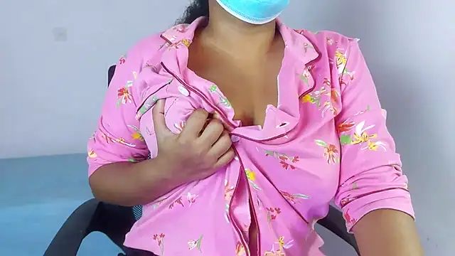 SL queen1 online show from June 20, 9:46 am