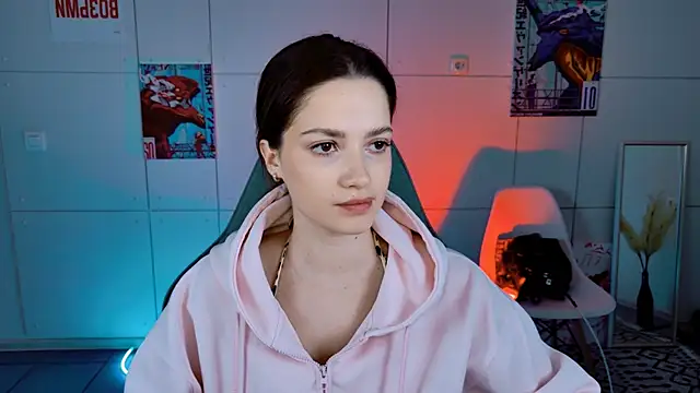 KiraVair online show from April 28, 12:09 pm