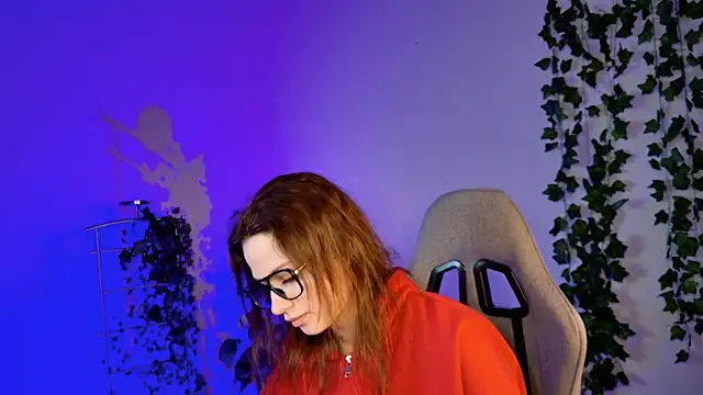 KiraVair online show from April 21, 3:41 pm