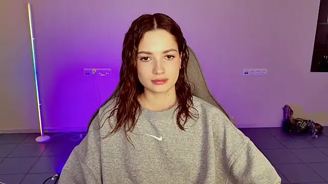 KiraVair online show from February 10, 12:52 pm