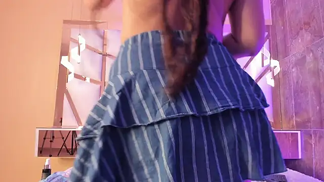 Catalina-Thompson online show from April 22, 12:02 pm