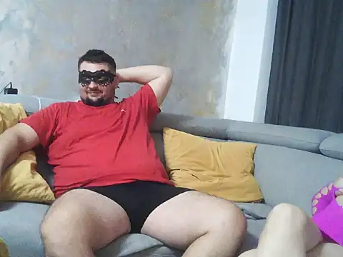 sweetycouplexxxx online show from October 27, 8:03 pm