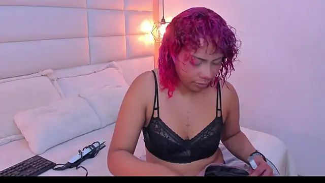 Sofia clk online show from April 8, 3:30 am