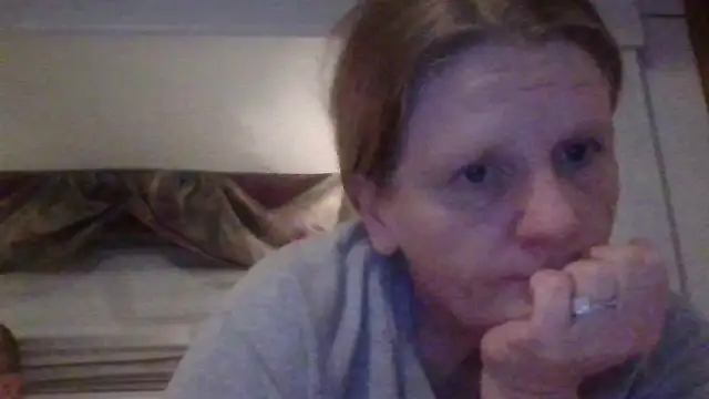 Snapshot of EazyEMLXL chatting on October 26, 11:38 am EazyEMLXL online show from October 26, 11:38 am