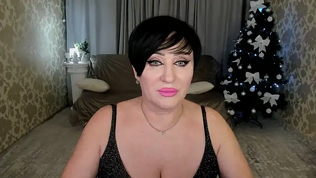 KiraTempt online show from December 20, 12:09 pm