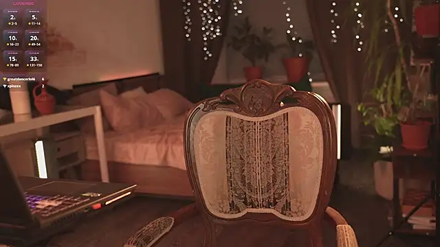 your lunalike online show from March 23, 10:16 pm