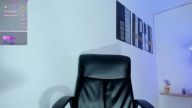 NahomiWalker  online show from October 24, 9:22 pm