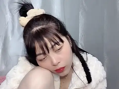 Butterfly kee online show from January 6, 5:49 pm