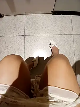 Mina-02 online show from November 7, 9:15 am