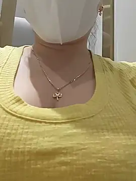 Mina-02 online show from August 6, 11:39 am