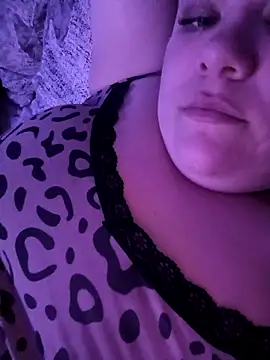 ollaaaaaaai online show from April 18, 7:07 pm