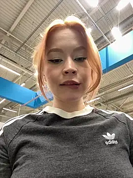 Eliiizaaa online show from November 13, 9:25 pm