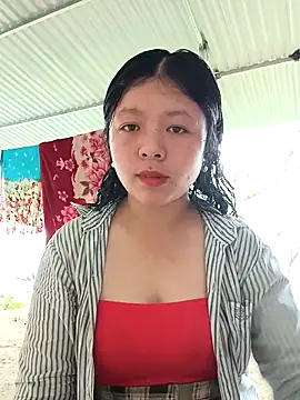 lisa-bae00 online show from April 21, 3:24 am