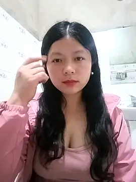 lisa-bae00 online show from April 23, 1:02 pm