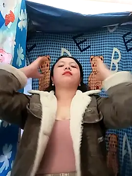 lisa-bae00 online show from February 20, 6:26 am