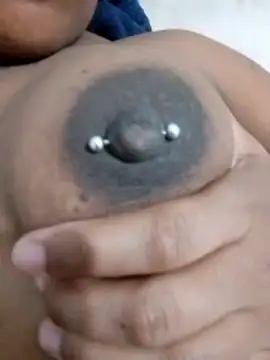 Jennyy31 online show from October 29, 12:59 am