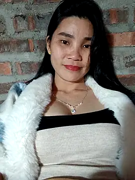 Bear bear0 online show from February 11, 1:45 pm