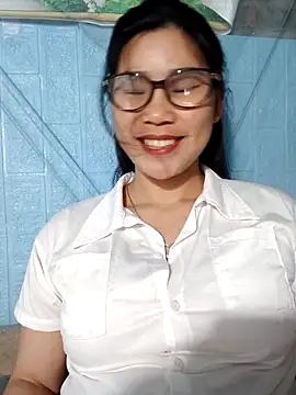 Bear bear0 online show from April 25, 1:14 pm