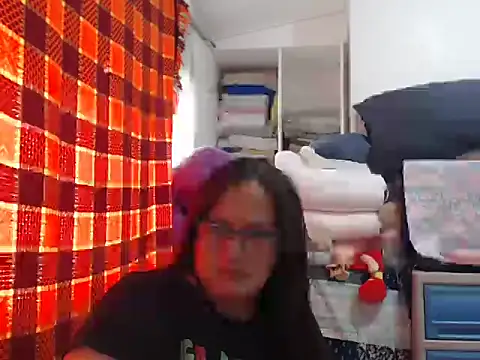 Kinkybela2025 online show from November 30, 12:26 am