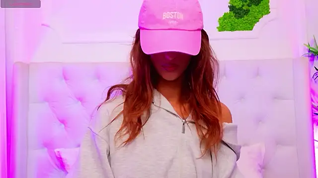 ElisaCharm online show from April 25, 4:04 am