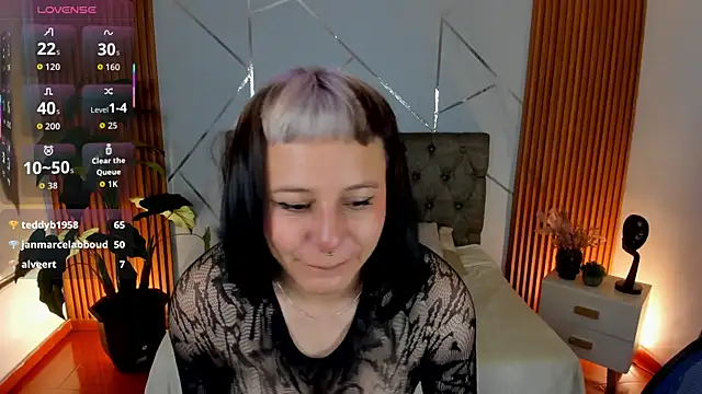 camilaa lux online show from November 7, 11:16 am