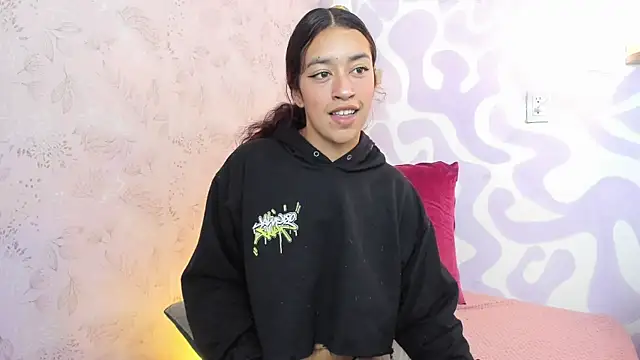 mia scarlett7 online show from April 25, 1:41 pm